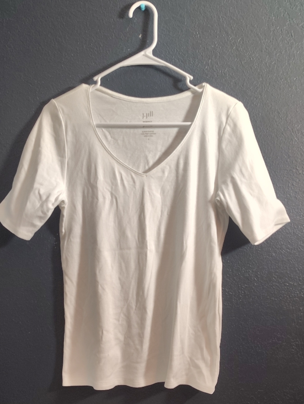 J. Jill White Basic Tee Soft Pima Cotton V-Neck Elbow Sleeve.